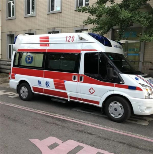 米东选择我们的救护车出租,开启安心转院之旅